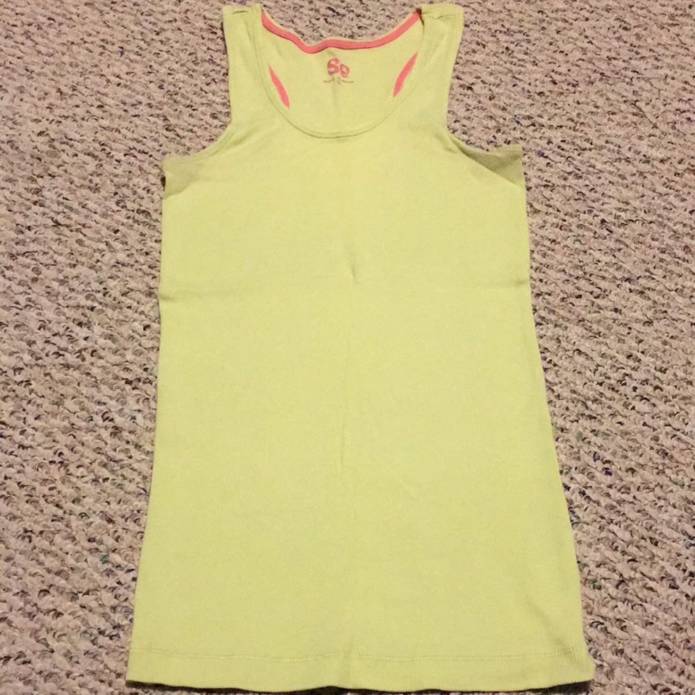 Ribbed Layering Tank